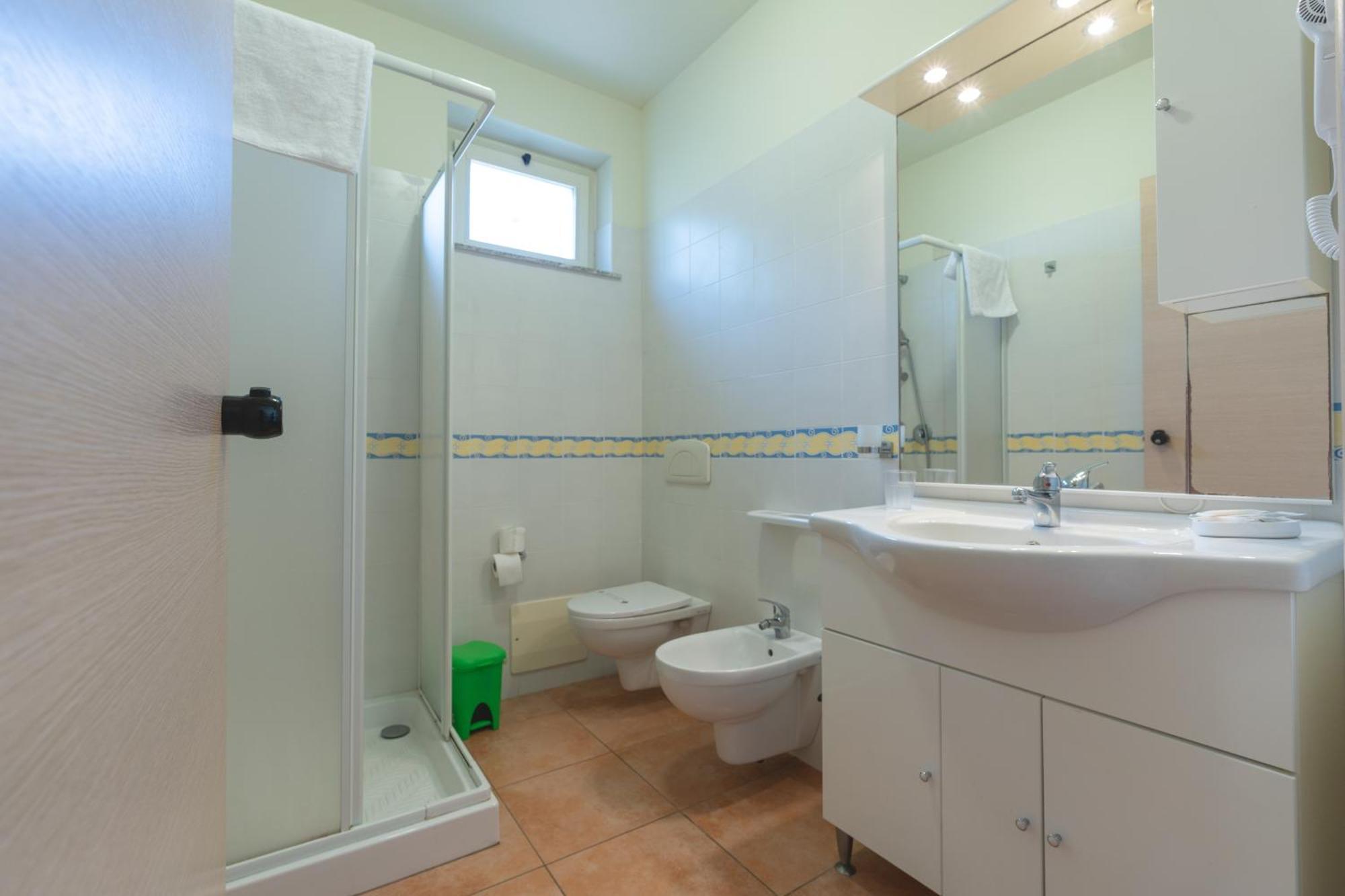 Residence Pietre Bianche Aparthotel Pizzo  Exterior foto