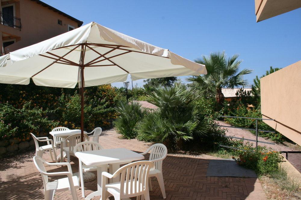 Residence Pietre Bianche Aparthotel Pizzo  Exterior foto